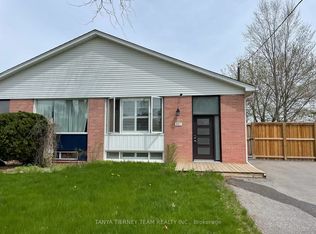 331 Rosedale Dr, Whitby, ON L1N 1Z2