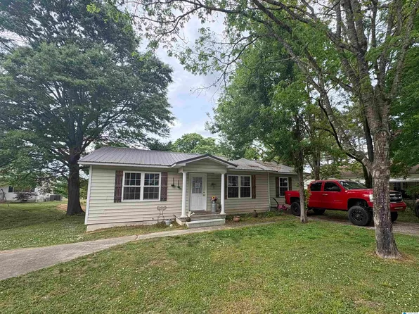 125 Page St, Blountsville, AL 35031