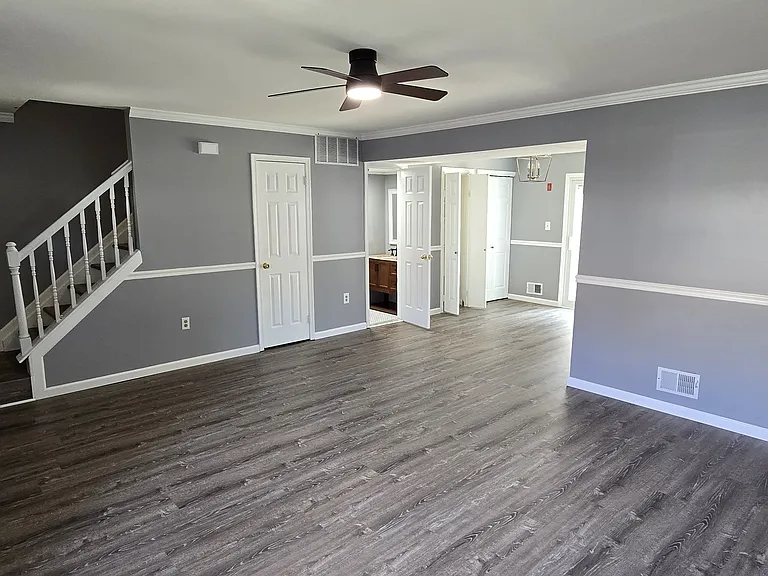 6 Colonial Ct #6 — Photo 7