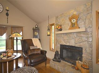 P 21942nd Hwy, Weston, MO 64098