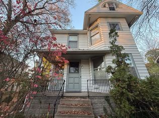 435 Crescent St NE #2, Grand Rapids, MI 49503
