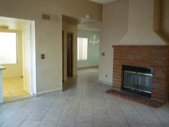 5th image of 4215 Pasternak Dr