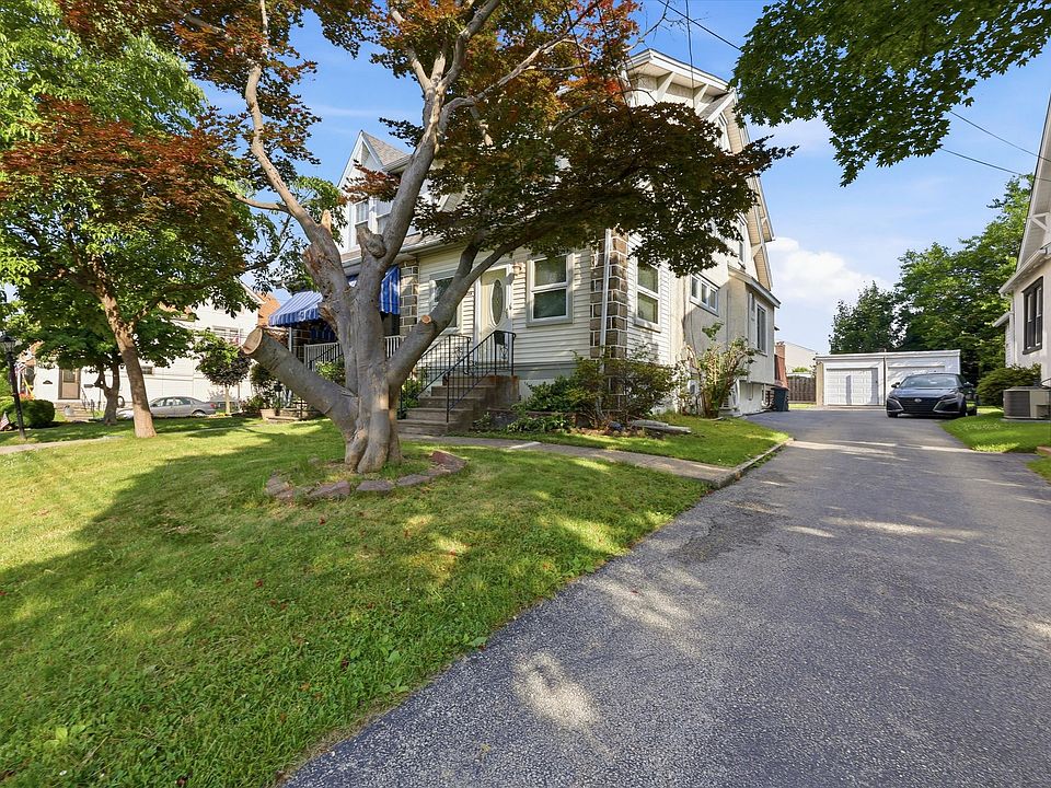1st image of 204 Harding Ave