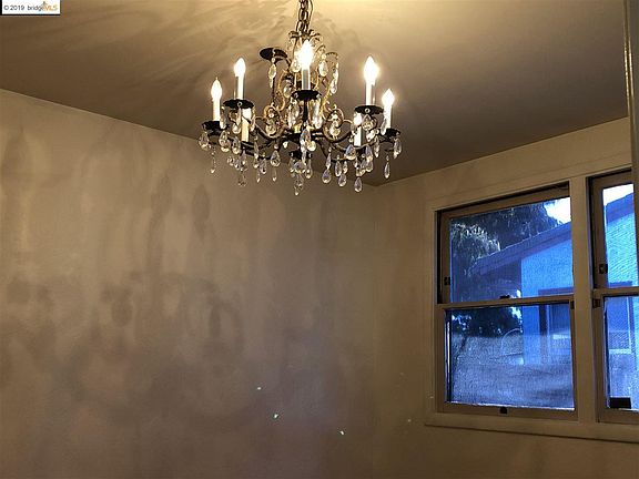 5th image of 315 Jimno Ave