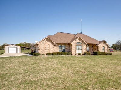 100 County Road 4181, Decatur, TX, 76234