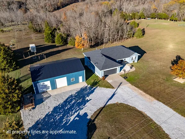 135 Hedgeapple Road, Spokane, MO 65754