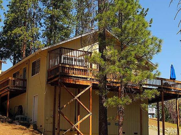 3rd image of 20034 Pine Mountain Dr