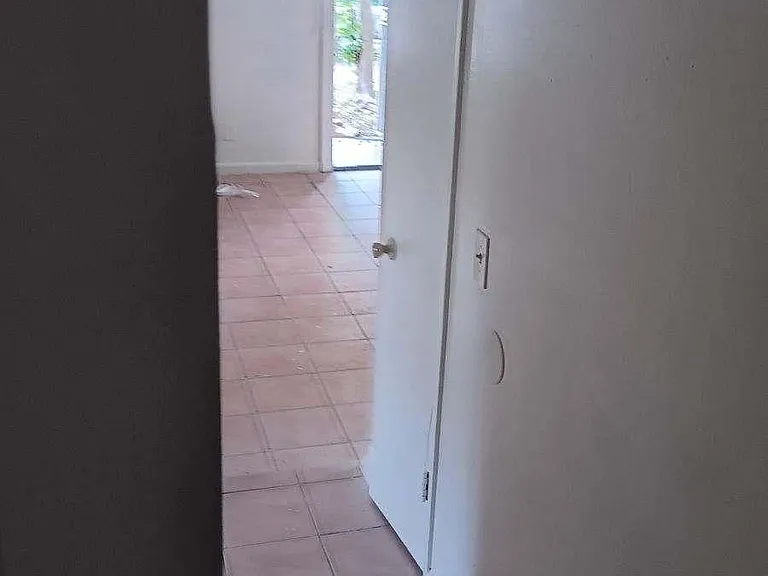3413 Plateau St — Photo 4