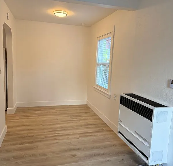 365 Cherry St — Photo 2