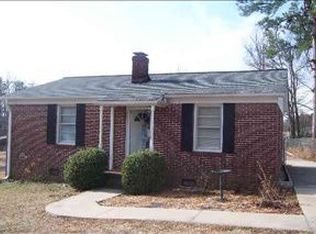 12 Hudson St, Taylors, SC 29687