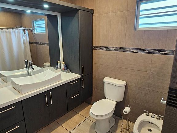 4th image of Calle 1 Villas De #11