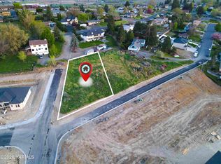 829 Vine Ave, Sunnyside, WA 98944