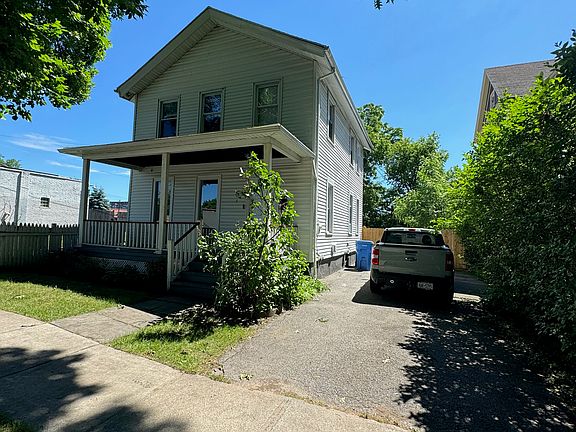 3rd image of 10 Fairmount St