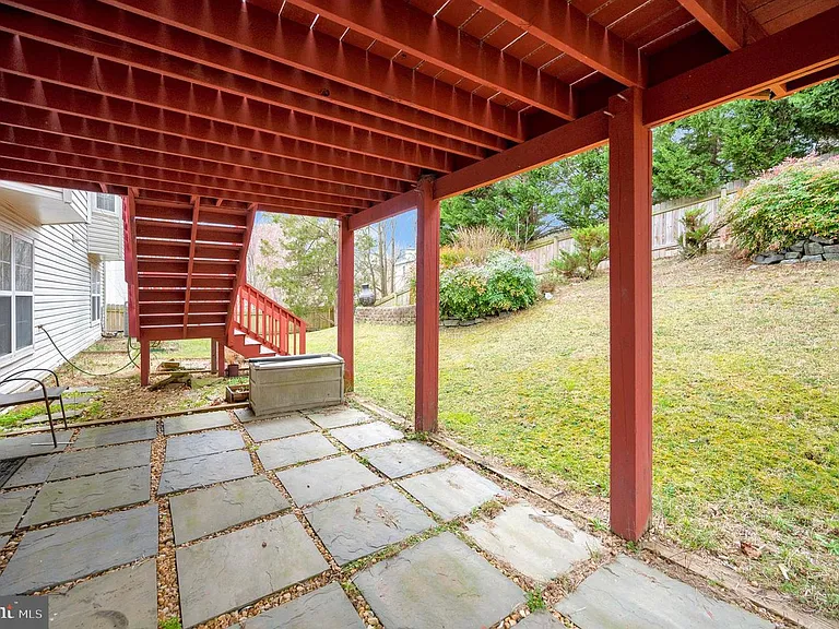 48 Savannah Ct — Photo 61
