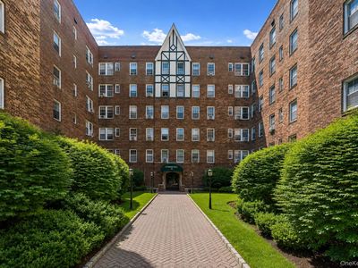 25 Parkview Avenue #2E, Bronxville, NY, 10708