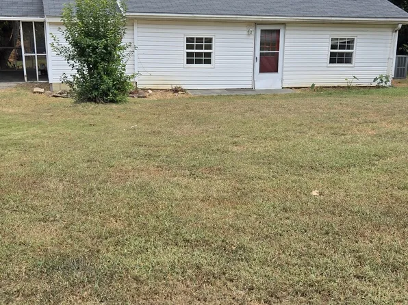 6560 Bowden St, Lithia Springs, GA 30122