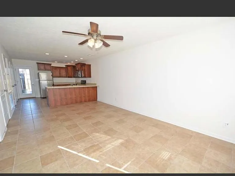 317 Lansinger Ln #A — Photo 3