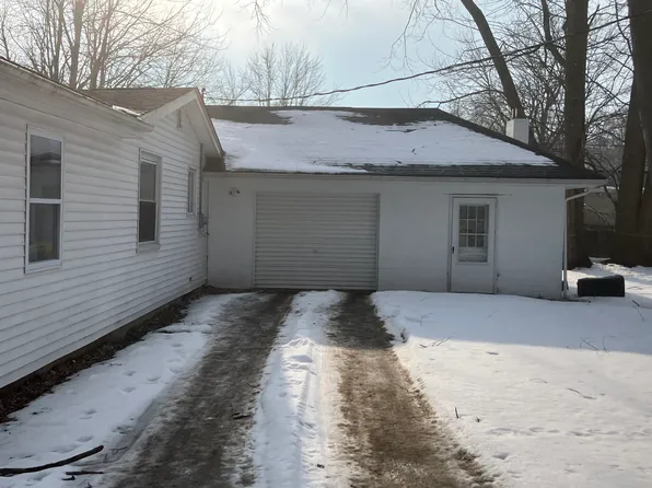 349 North Ave, Algonac, MI 48001