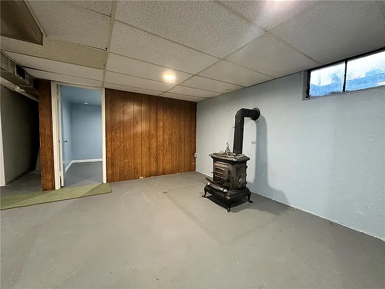 1515 Livingston St — Photo 22