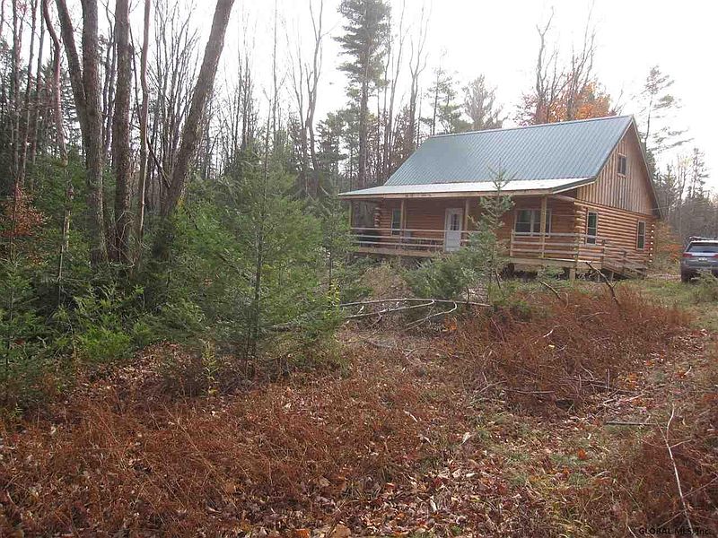 3rd image of 186 BINGHAM MILLS Road