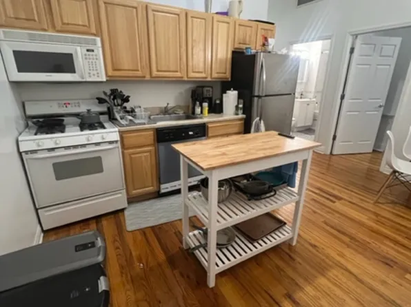 21 Maiden Lane image 1 of 20