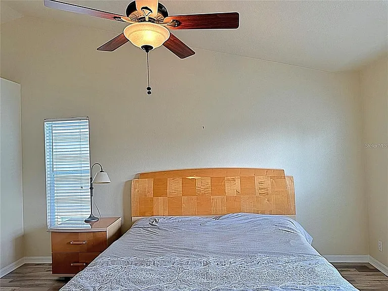 13129 Thoroughbred Loop — Photo 20