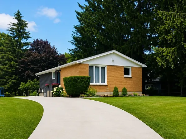 106 Sunset Cres, North Huron, ON N0G 2W0