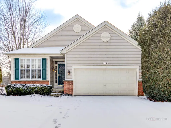 110 Netherlands Dr, Antioch, IL 60002
