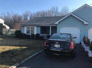 56 Woodbury Rd, Edison, NJ 08820