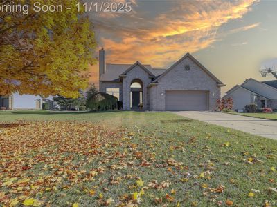 5082 Prestonwood Ln, Flushing, MI, 48433