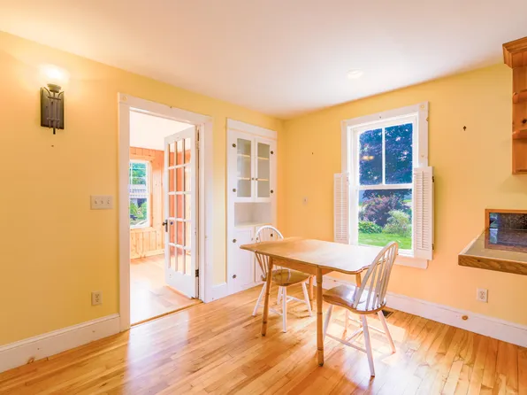17 Main Street, Albion, ME 04910