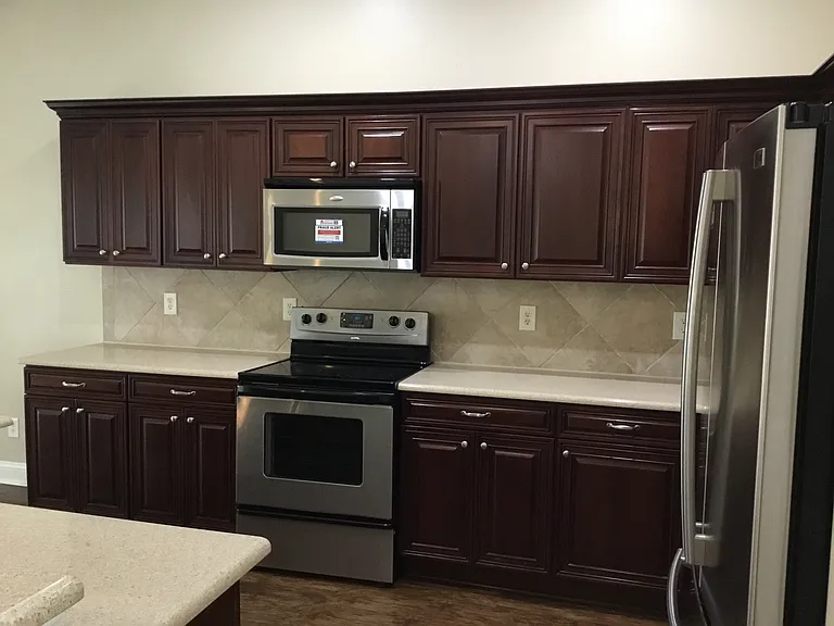2320 Brian Lakes Dr E — Photo 2