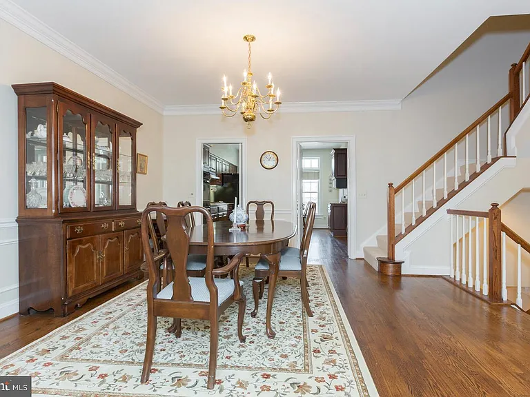 4062 Mansion Dr NW — Photo 16