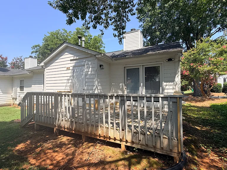 5917 Crape Myrtle Ln — Photo 14
