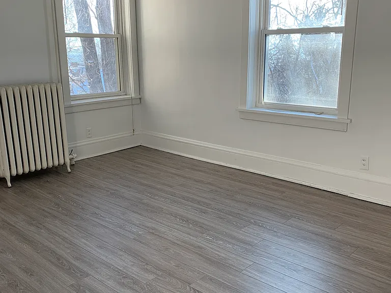 1728 E 1st St #5 — Photo 14