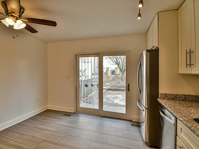 1319 Belmont St NW — Photo 4