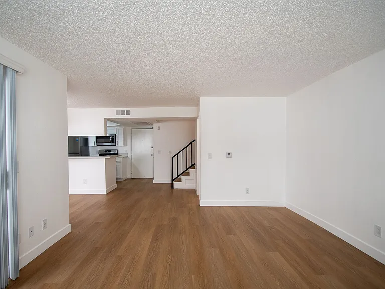 11030 Hartsook Street — Photo 41