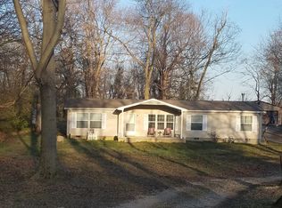 5622 S Bethany Church Rd, Boonville, IN 47601