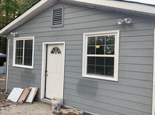 701 King Rd, Stone Mountain, GA 30088