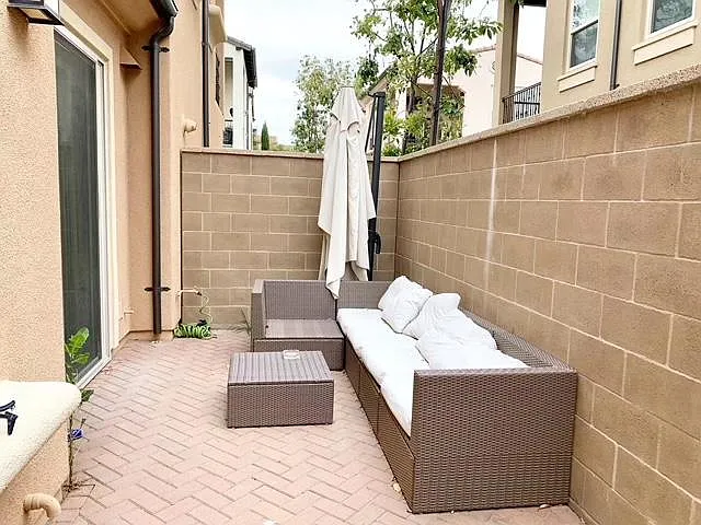 234 Mayfair — Photo 6