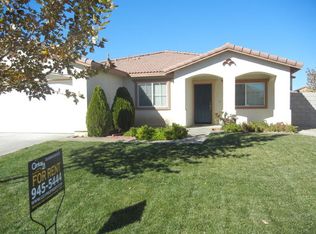 3543 Stadium Ln, Lancaster, CA 93535