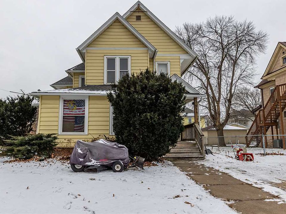 2nd image of 921 Clay St