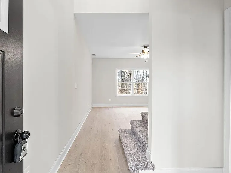 513 Canyon View Ct — Photo 5