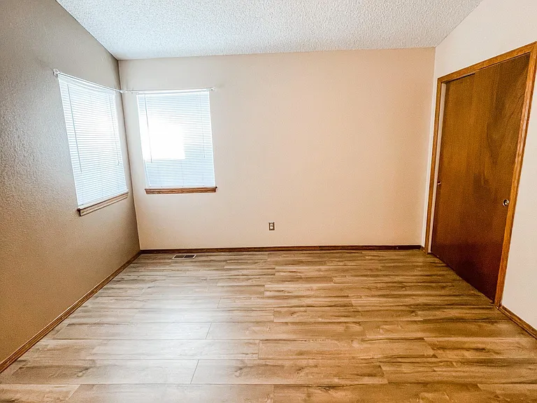 6120 Joshua Ct — Photo 7