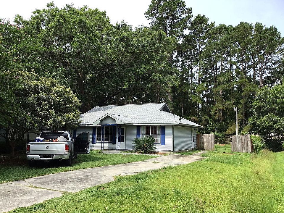 1st image of 45 Burlington Cir