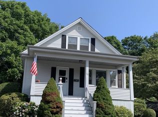 60 Hedge St, Fairhaven, MA 02719