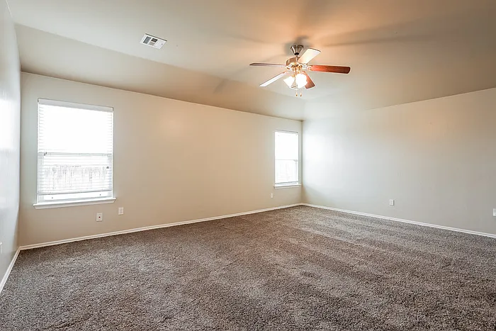 9612 Evie Dr — Photo 9