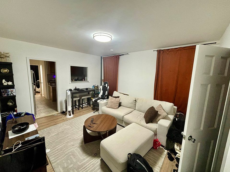 1st image of 2143 27th St APT A2