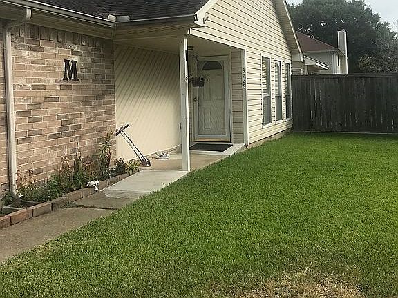 2nd image of 3826 Somerton Dr