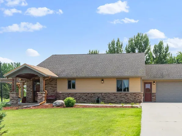 8130 Hummingbird Ln SW, Alexandria, MN 56308